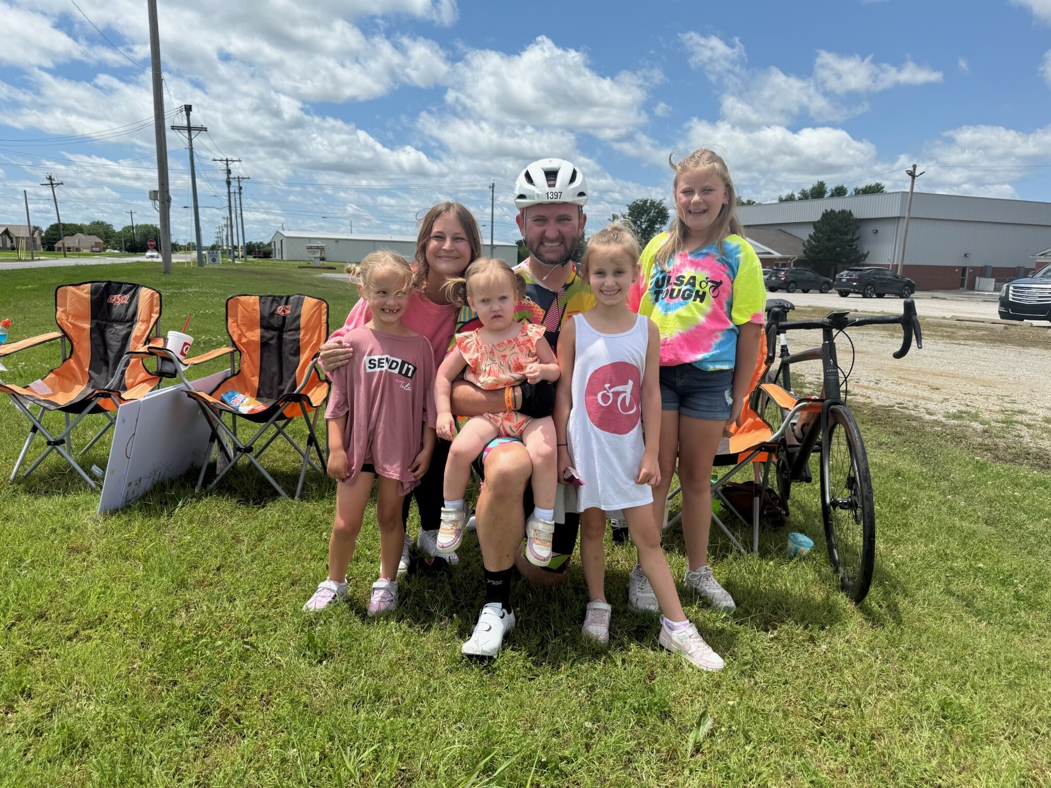 Girls love to come see Daddy race in Tulsa tough 