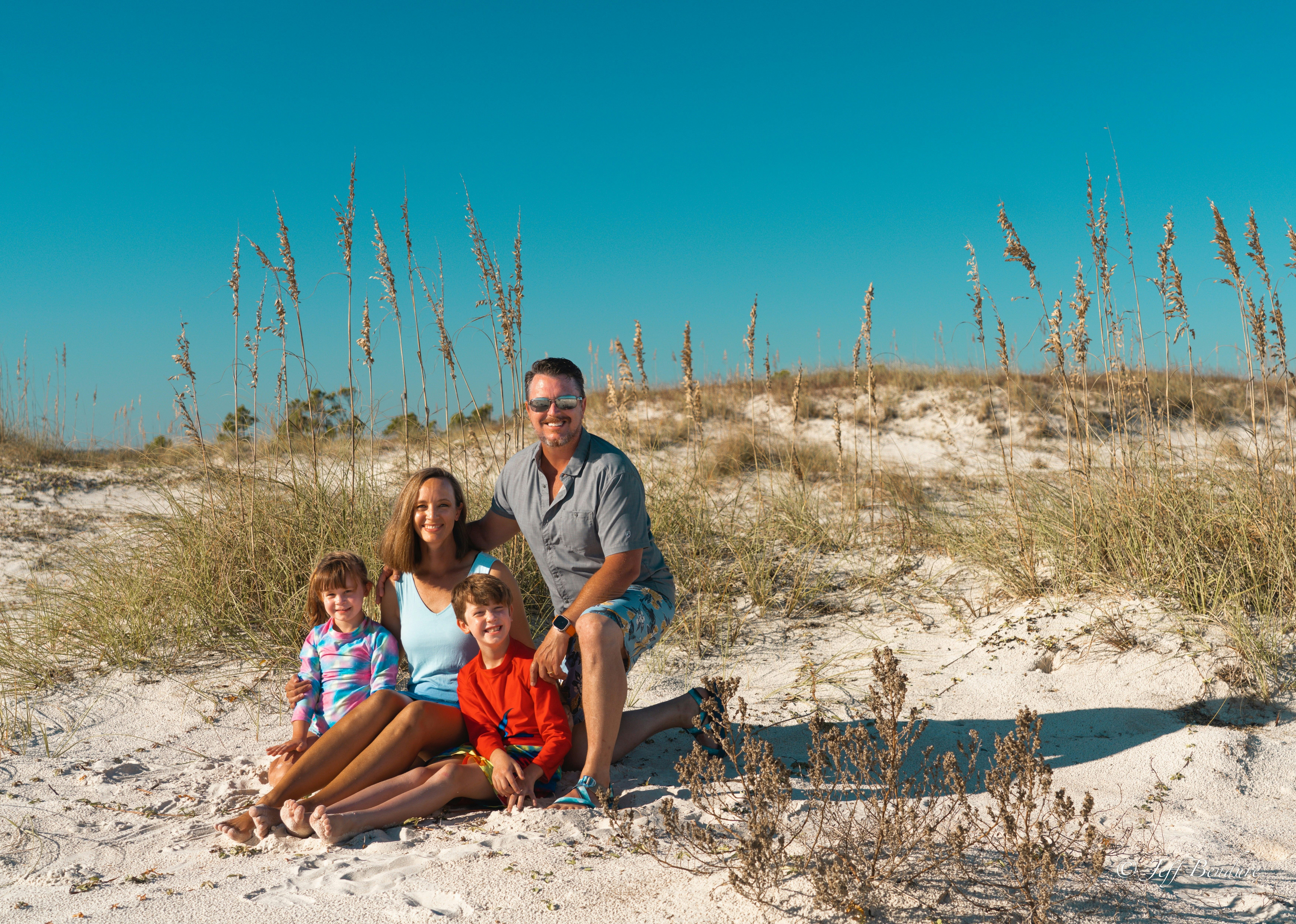 Jeff says the best part of his life is being a Dad and Husband!